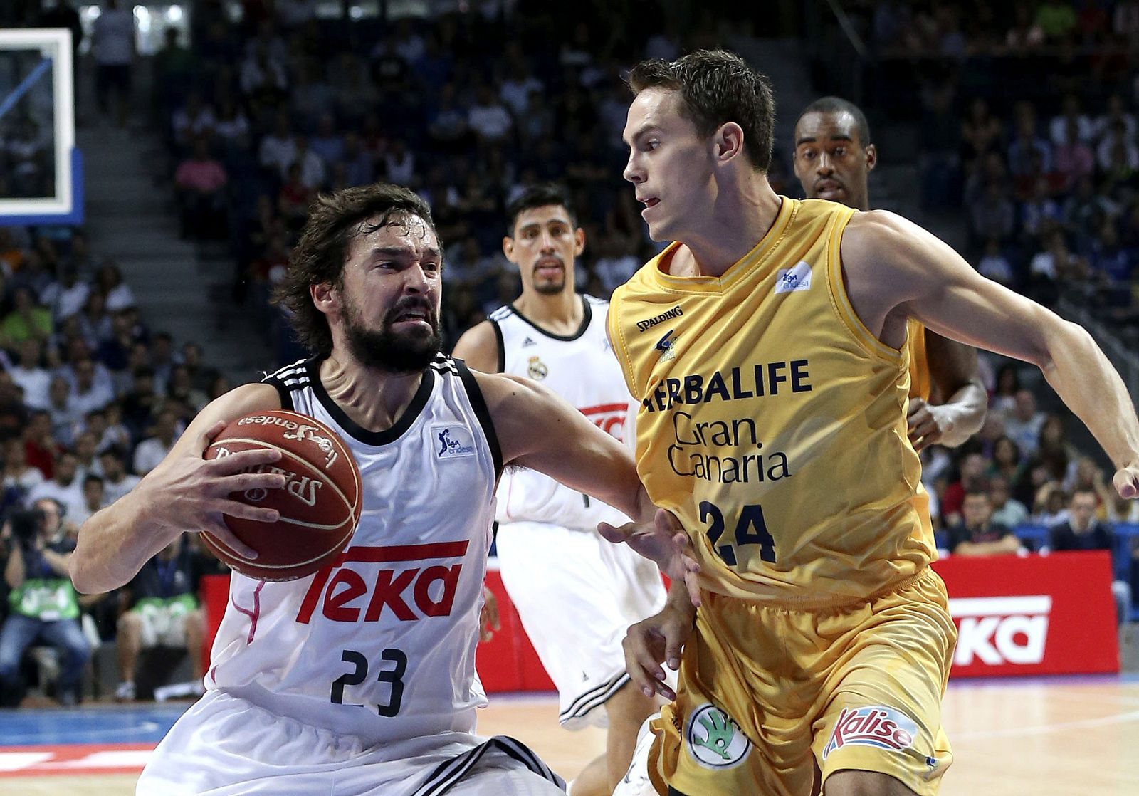 Sergio Llull, escolta del Real Madrid, en el partido de la primera jornada
