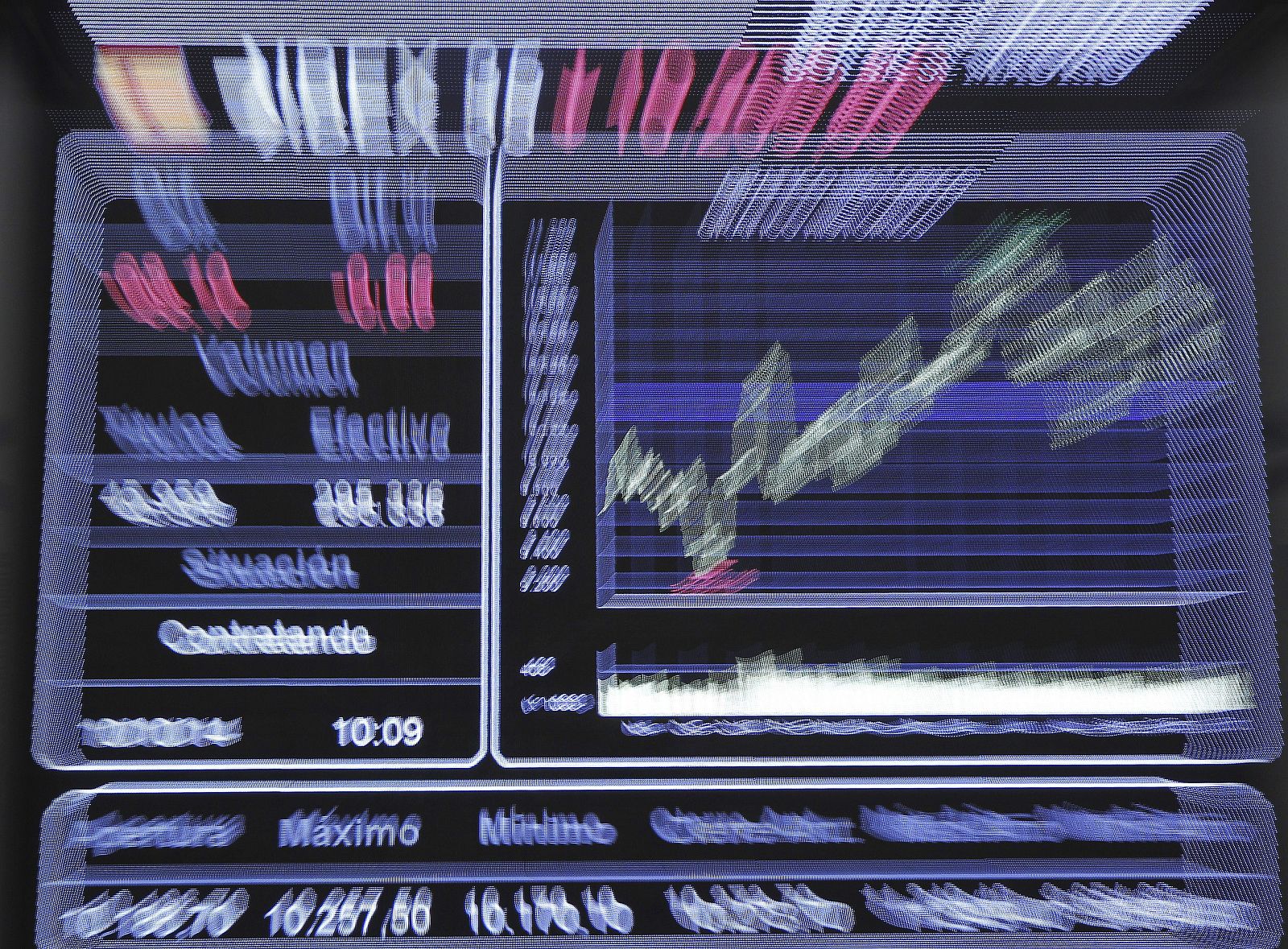 EL IBEX PIERDE UN 0,72 % Y LOS 10.200 PUNTOS