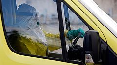 Tres ingresados en Madrid y otros tres en Tenerife por posible contagio de ébola