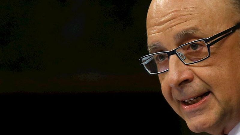 Montoro defiende los presupuestos "más esperanzadores" en el pleno del Congreso