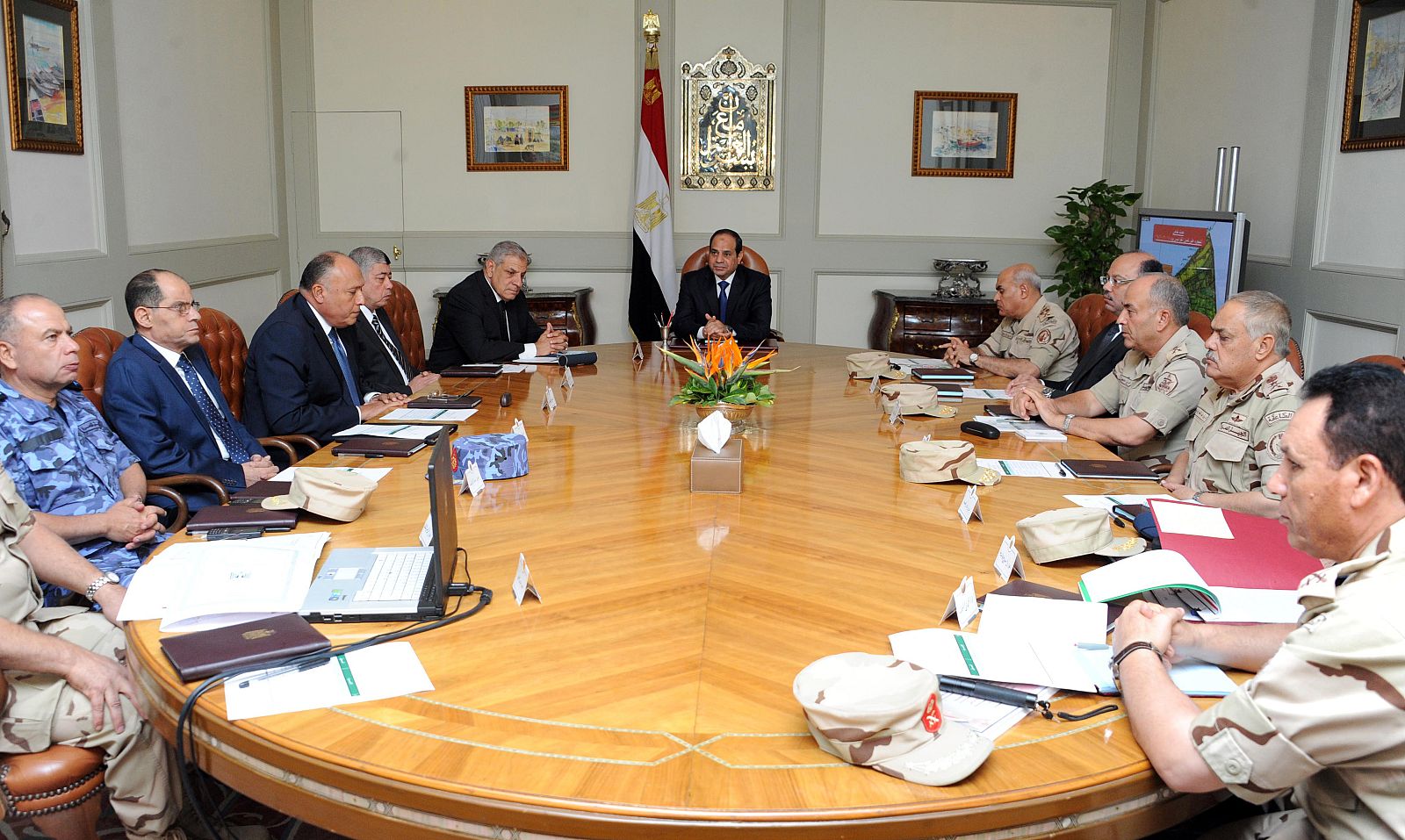 Al Sisi preside un gabinete de emergencia de Egipto