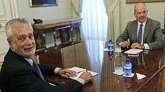 Chaves y Griñán "se personarán de inmediato" para declarar ante el Supremo por los ERE