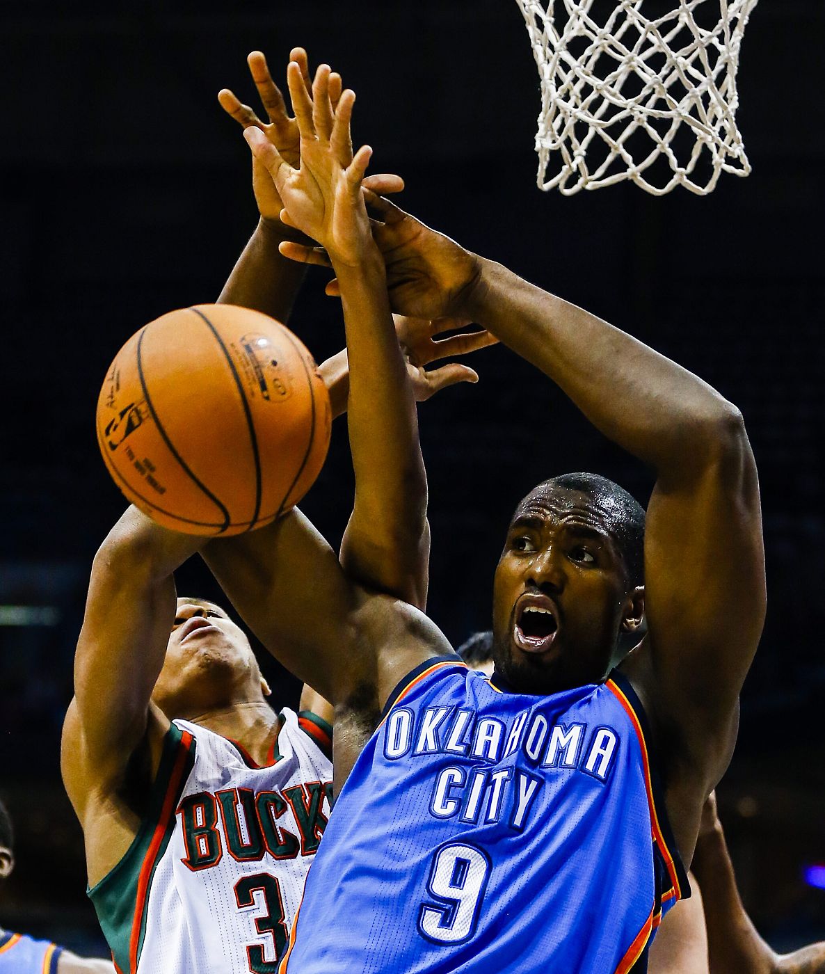 THUNDER DE OKLAHOMA CITY - BUCKS DE MILWAUKEE