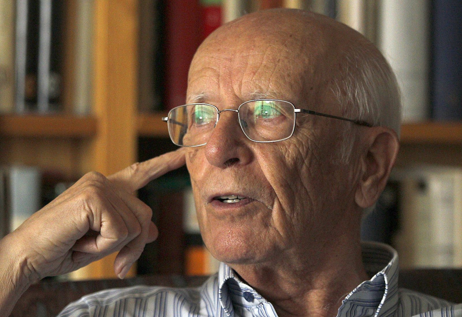 Fotografía de archivo, tomada el 21/6/2013, del filósofo y humanista Emilio Lledó.