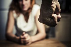 Ley integral contra la violencia de gLey integral contra la violencia de género: 10 años como norma "determinante" pero "insuficiente"