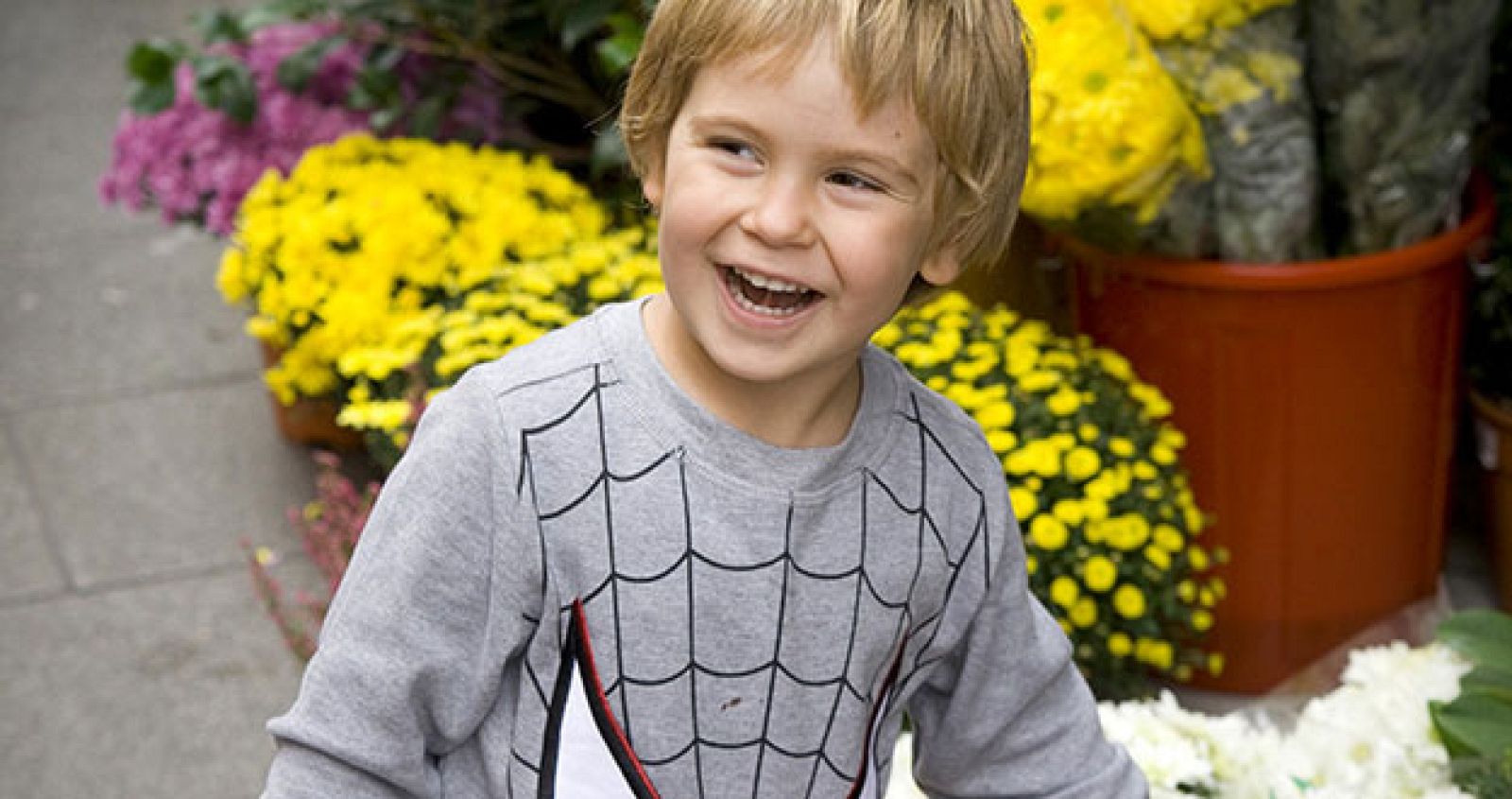 Los humanos tardamos mucho en llegar a adultos.