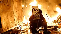 Graves disturbios en Ferguson tras la absolución del policía que mató a Michael Brown