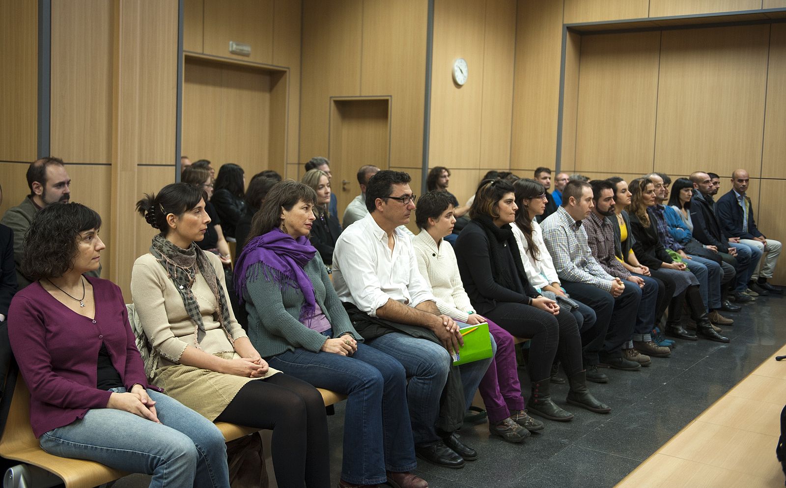 Juicio a dieciséis activistas de Greenpeace y un fotoperiodista por una protesta en Cofrentes