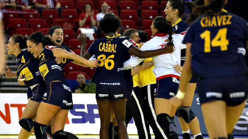 La guerrera Silvia Navarro lleva a España a la final del Europeo