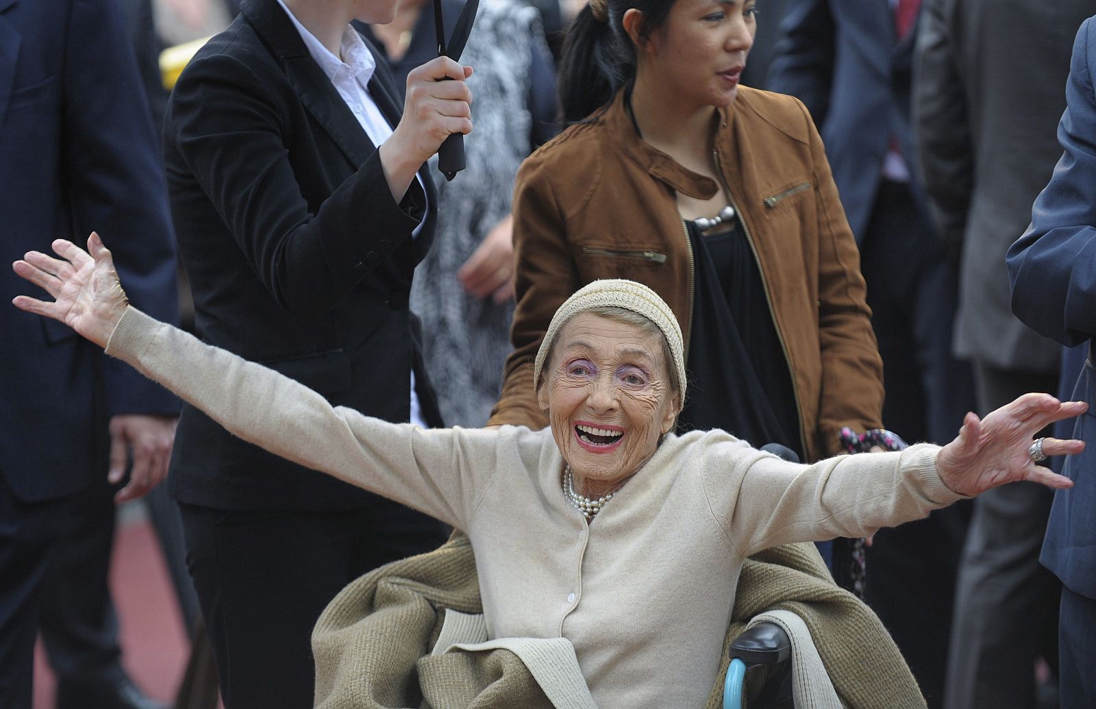 MUERE LA ACTRIZ LUISE RAINER, GANADORA DE DOS OSCAR, A LOS 114 AÑOS