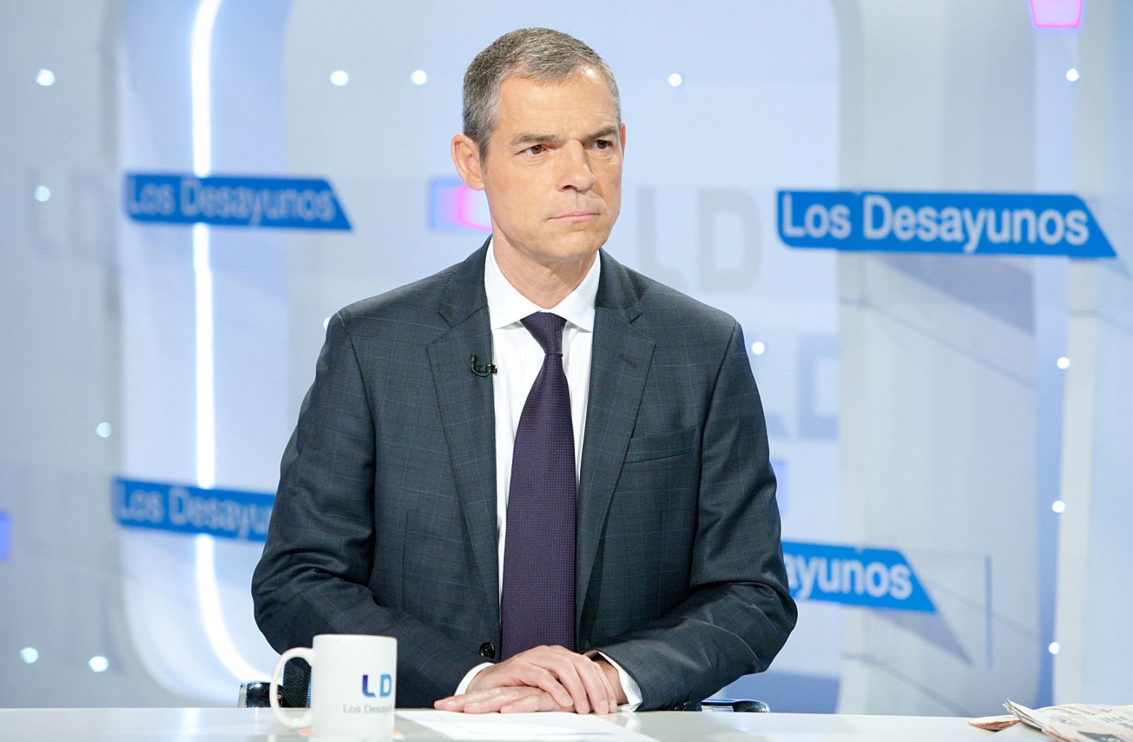 'Los desayunos' Embajador y César Luena