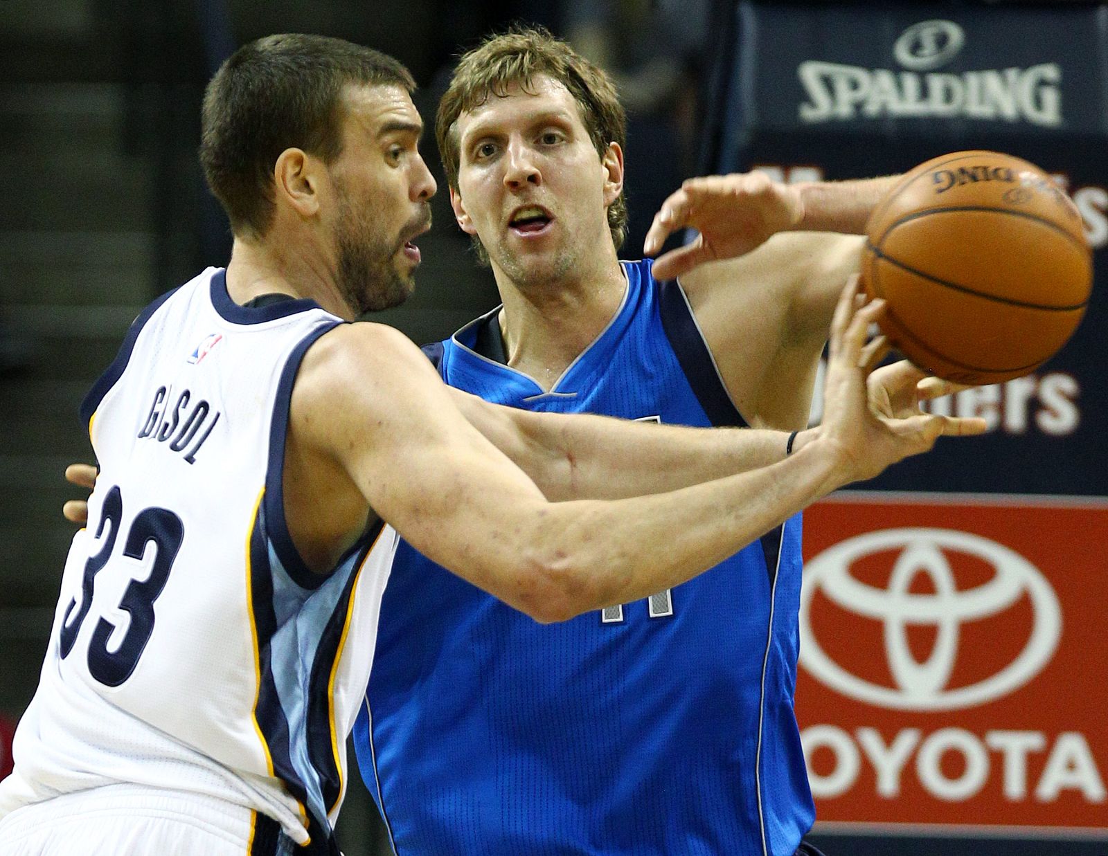 MAVERICKS DE DALLAS - GRIZZLIES DE MEMPHIS