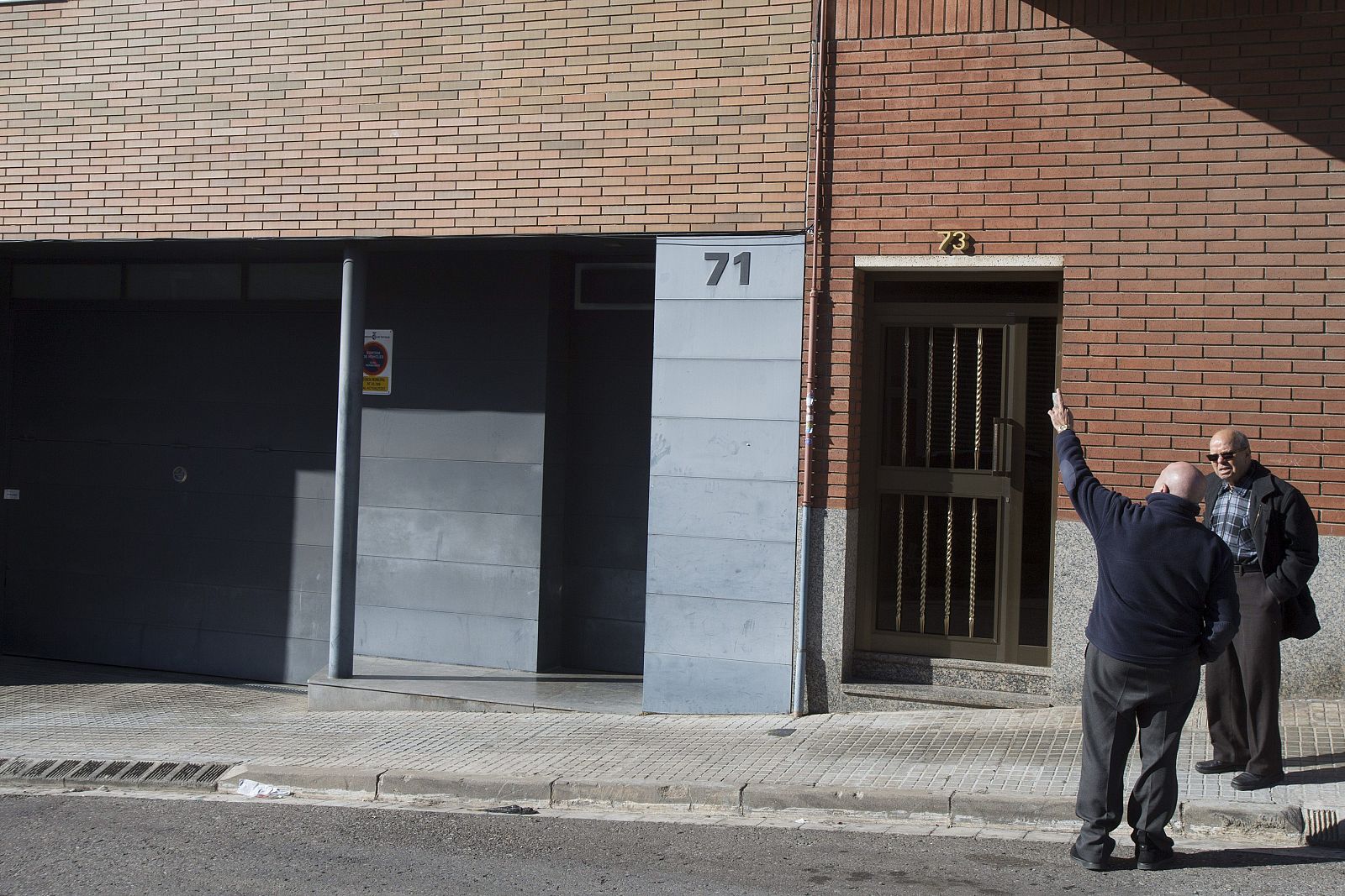 UN HOMBRE MATA A SU MUJER A PUÑALADAS EN TERRASSA Y SE SUICIDA