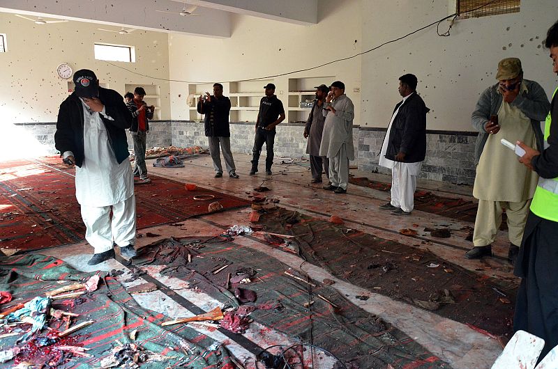 Mueren al menos 49 personas en Pakistán en un atentado contra musulmanes chiíes 