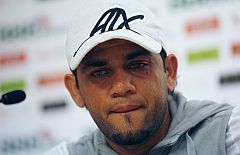 Dani Alves: "Me voy del Sevilla por la puerta grande"