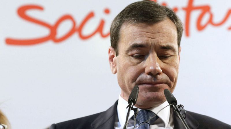 Sánchez destituye a Tomás Gómez al frente del PSM por "deteriorar" la imagen del PSOE