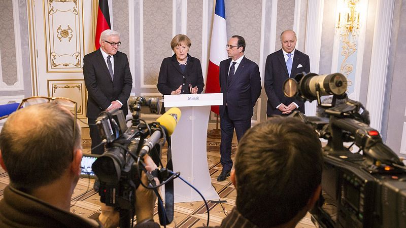 La cumbre de Minsk termina con un acuerdo de alto el fuego en Ucrania a partir del 15 de febrero 