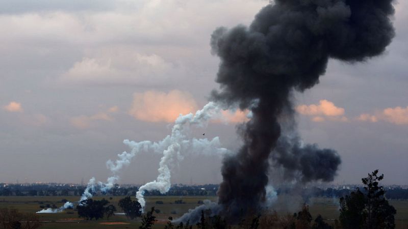 Egipto bombardea al Estado Islámico en Libia tras el asesinato de 21 cristianos coptos