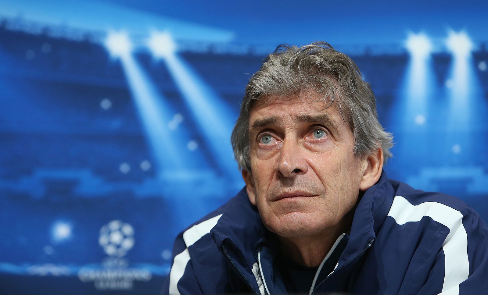 El entrenador del Manchester City, Manuel Pellegrini, en rueda de prensa