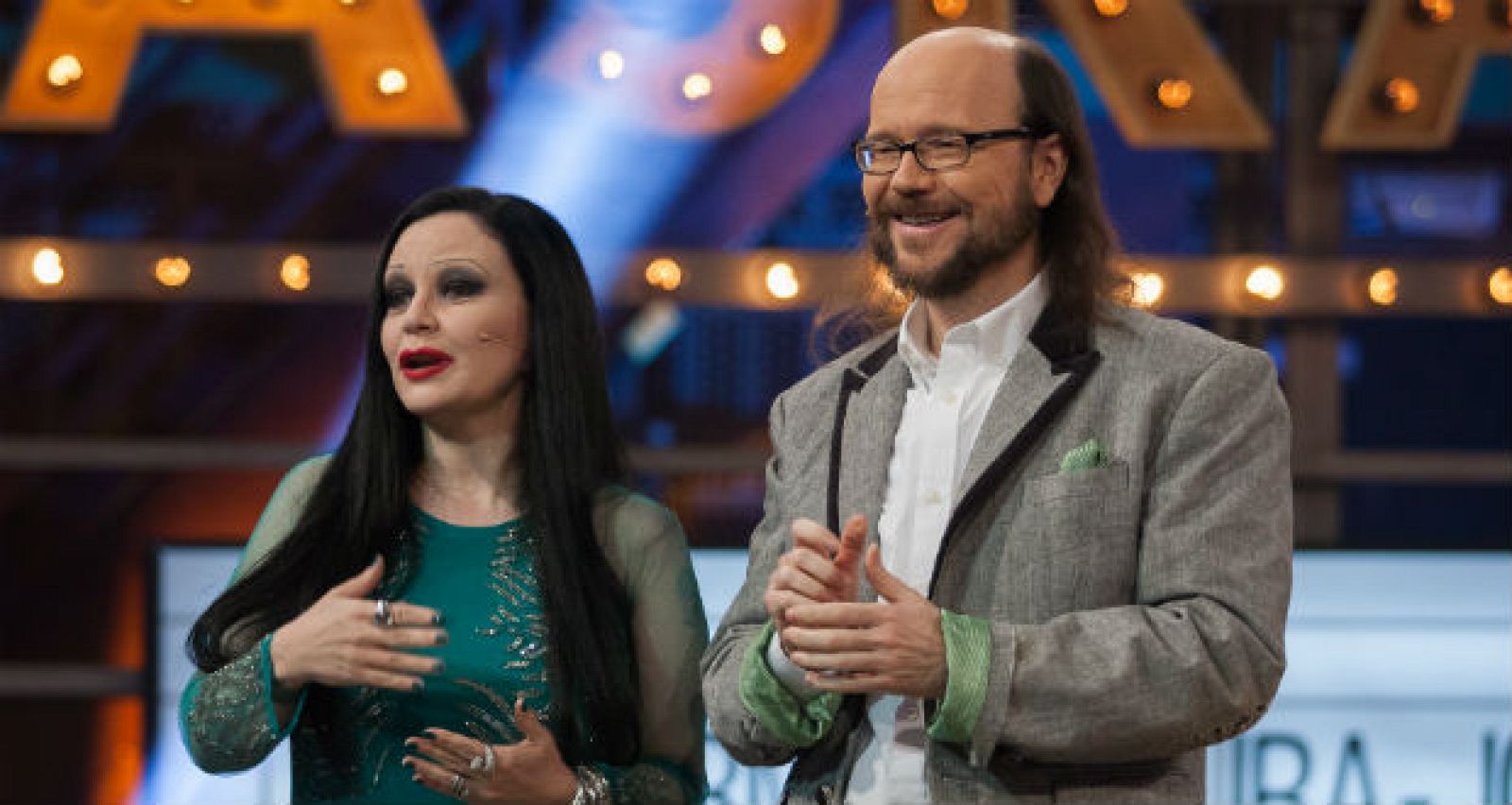 Alaska y Segura durante el estreno del programa en La 1 de TVE