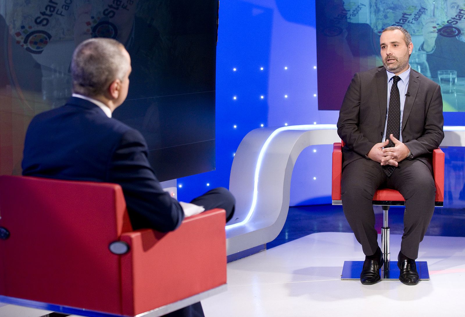 Replica de todos los vecinos de un pueblo en 3D