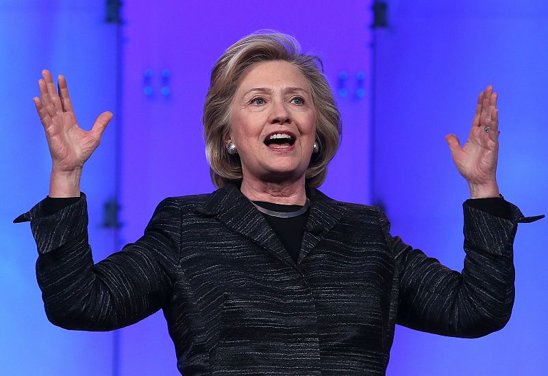 Hillary Clinton levanta sospechas por usar su correo personal para asuntos diplomáticos 