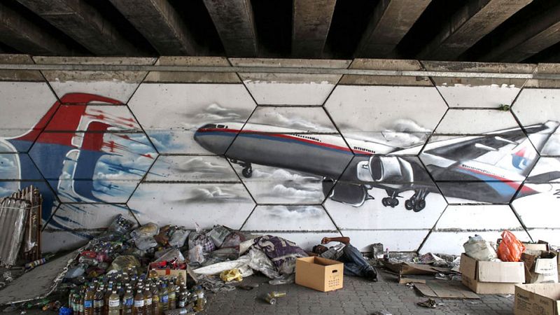 Malasia confía aún en encontrar el vuelo MH370 desaparecido hace justo un año