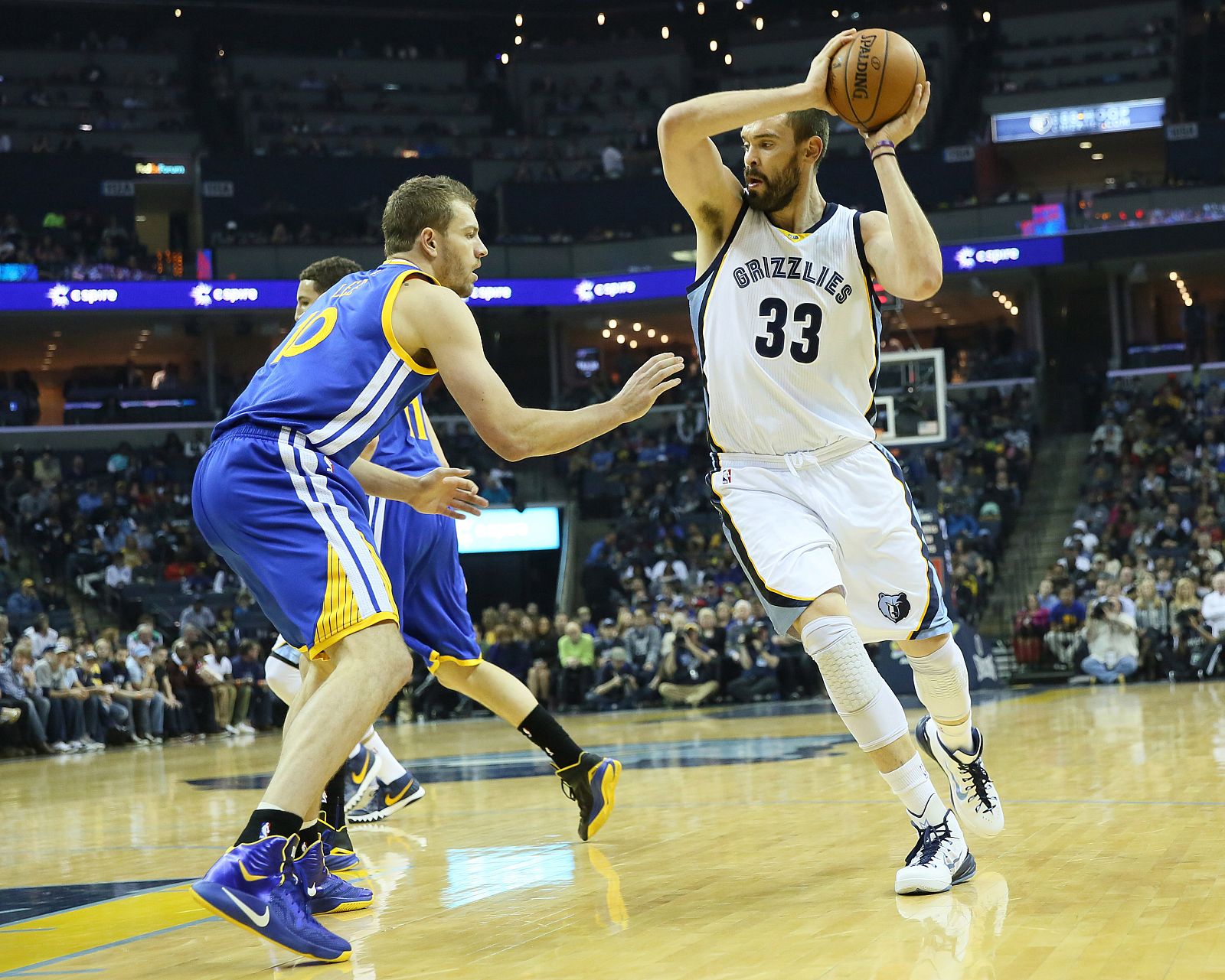 El jugador español Marc Gasol (33), en el encuentro ante Golden State Warriors.