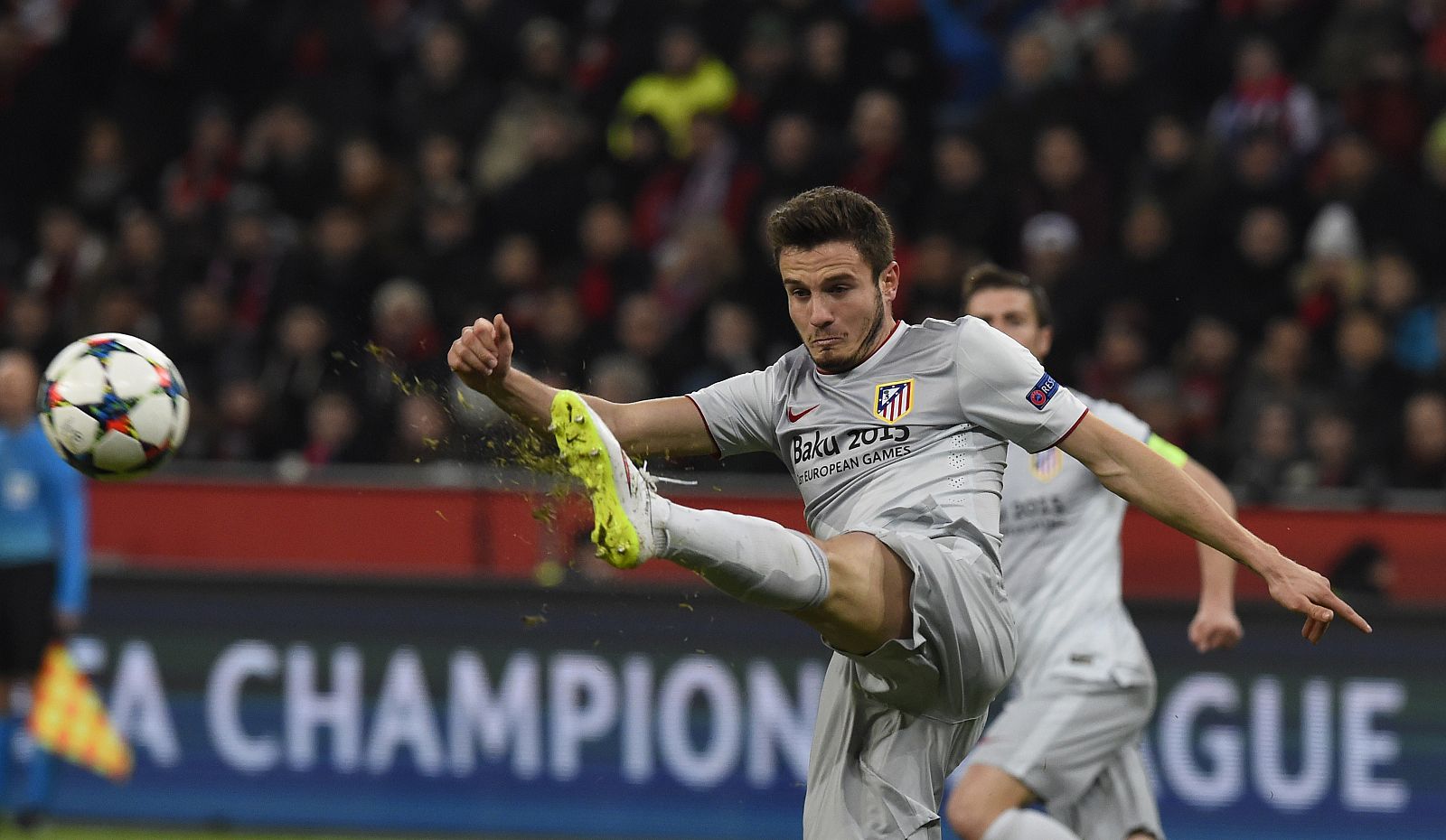 Saúl Ñíguez, del Atlético de Madrid, en un momento del partido contra el Bayer Leverkusen