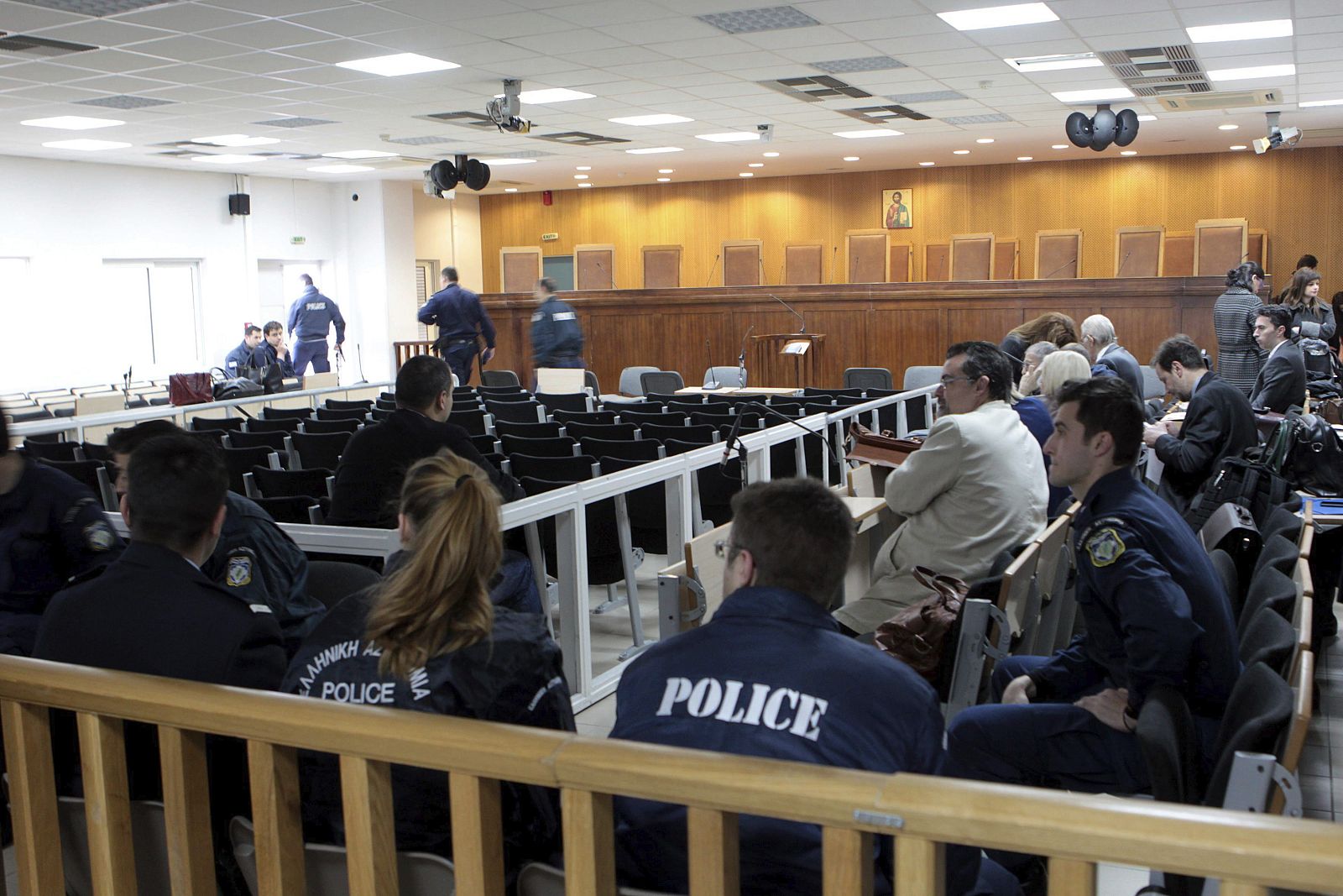 COMIENZA EN GRECIA JUICIO CONTRA AMANECER DORADO POR CRIMINALIDAD Y ASESINATO