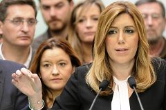 El Parlamento de Andalucía celebrará el pleno para la investidura de Díaz los días 4 y 5 de mayo
