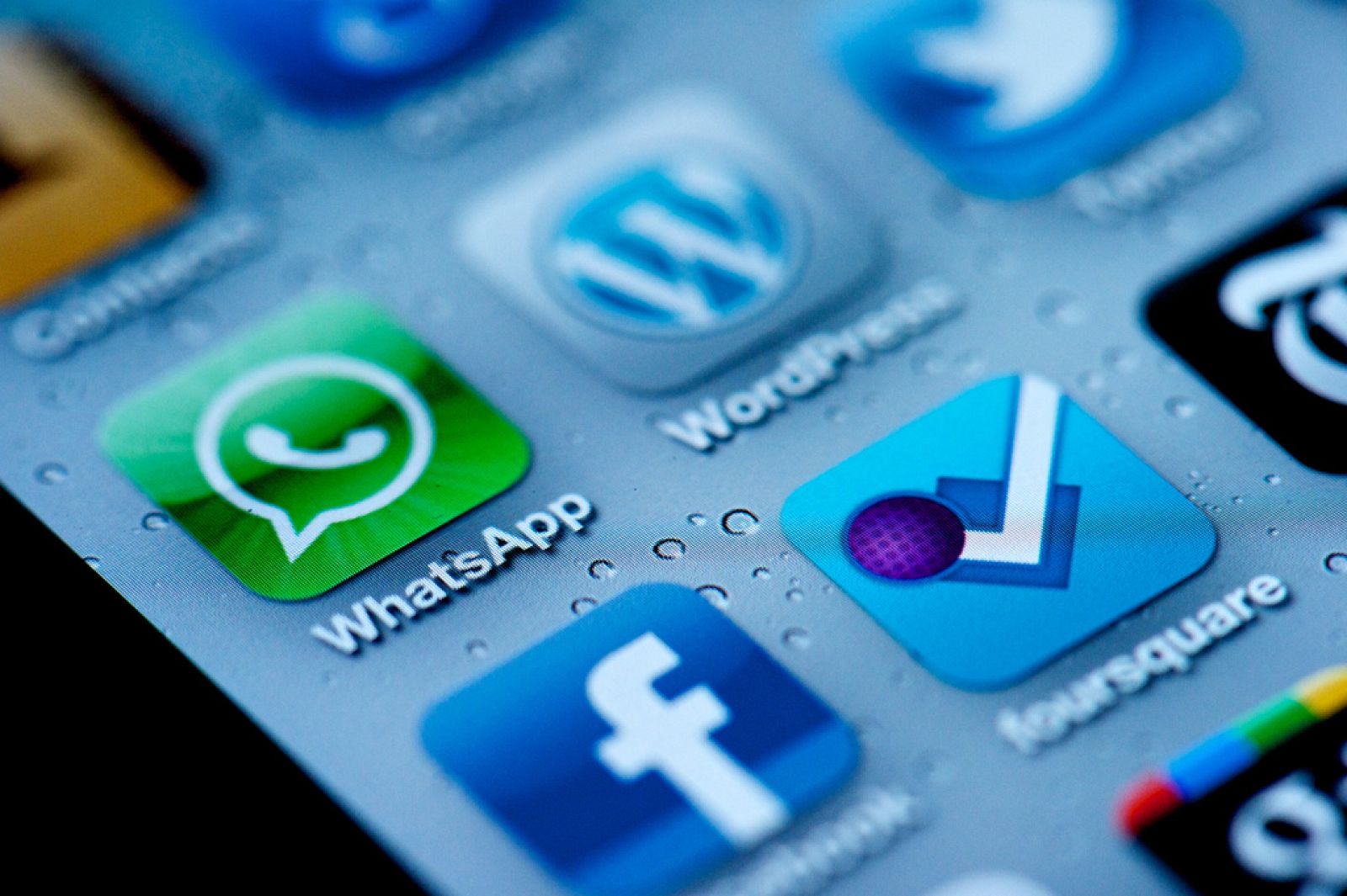 Detienen a un hombre en Asturias acusado de abusos a menores captadas por Whatsapp