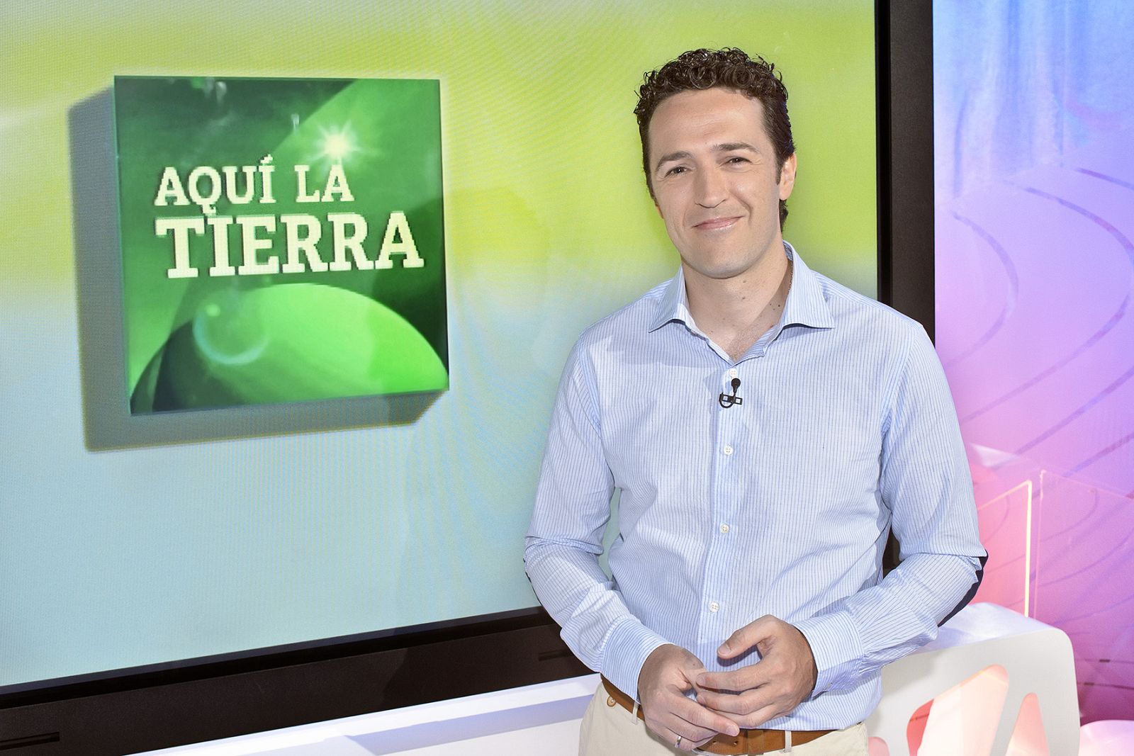 aqui-la-tierra jacob-petrus