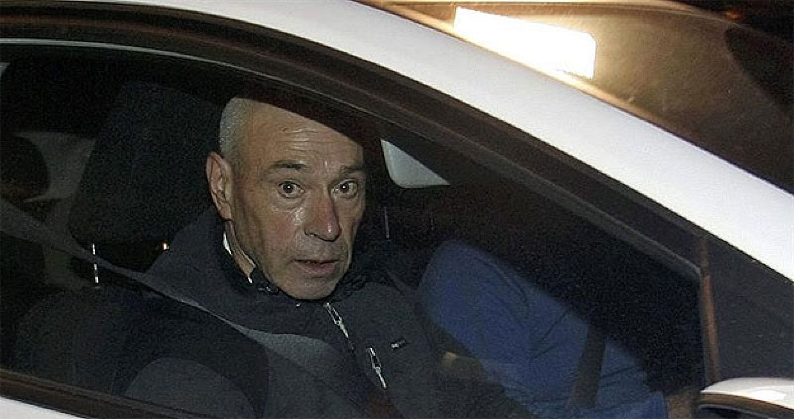 El etarra Santi Potros a su salida de la cárcel tras descontarle la pena cumplida en Francia