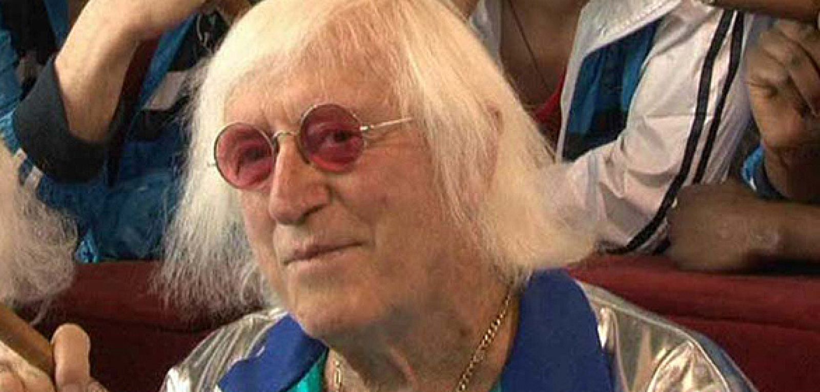 El expresentador de la cadena británica BBC, Jimmy Savile, cometió abusos de menores durante años