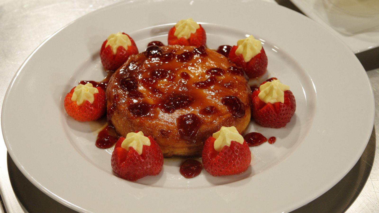 Pudin de petit suisse de fresa y crema de mascarpone