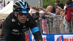 Contador, más preocupado por un golpe en la pierna izquierda que por el tiempo