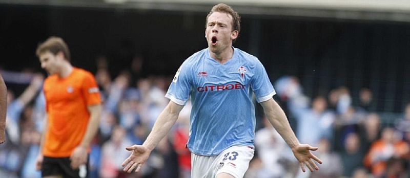 El danés Krohn-Dehli firma un contrato de dos temporadas con el Sevilla