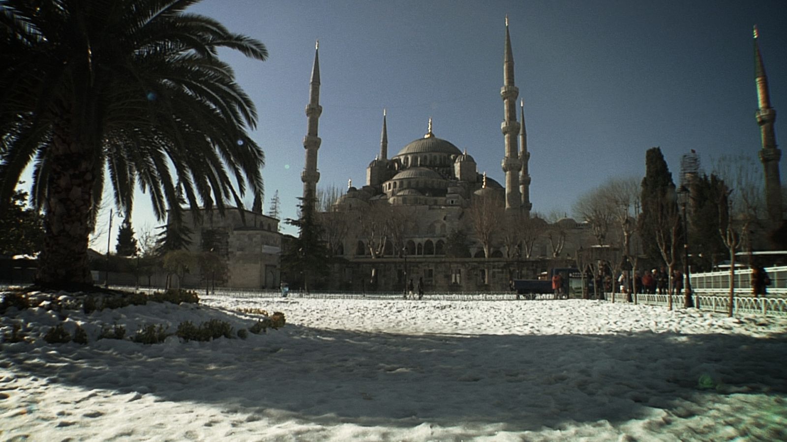 'Fronteras al límite' - 'La última frontera de Europa'