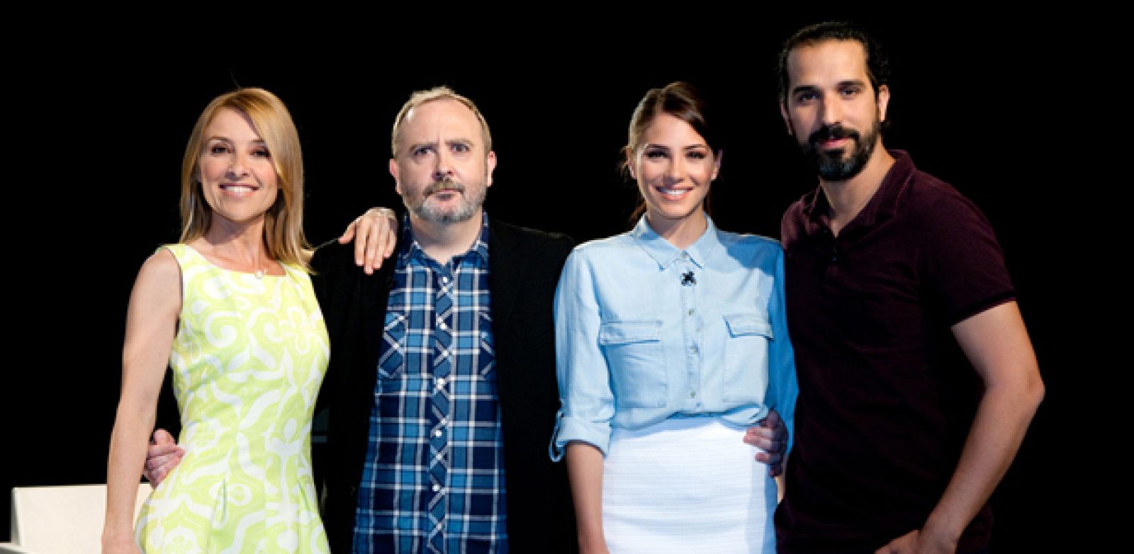 Cayetana Guillén Cuervo con Javier Ruiz Caldera, Andrea Duro y Carlos Areces