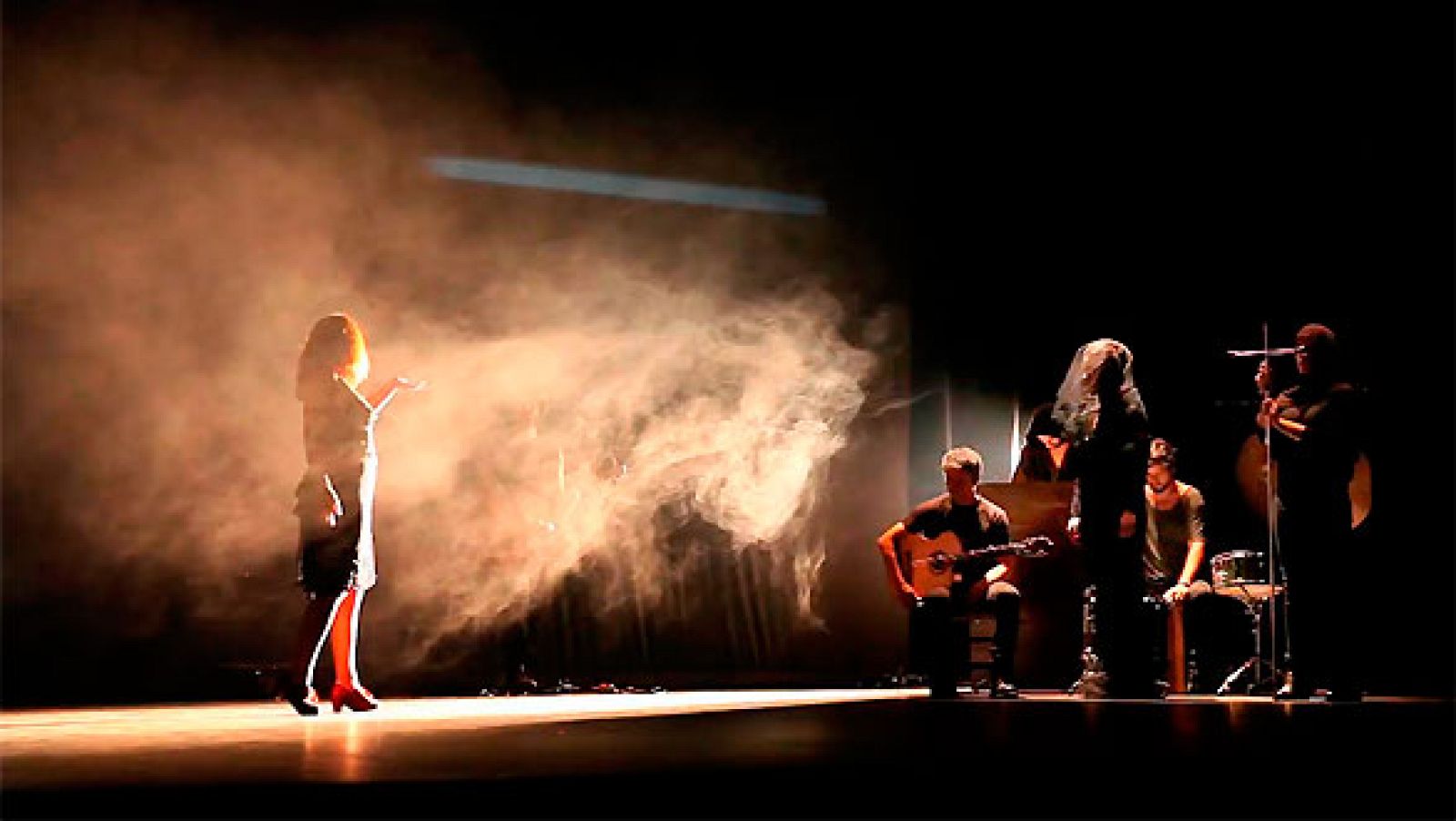 A través de la Luz. Una ópera flamenca