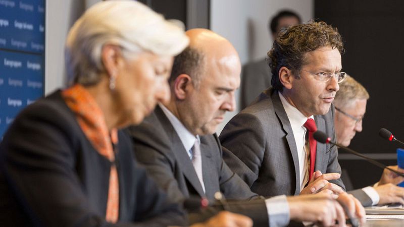 El Eurogrupo acaba sin acuerdo sobre Grecia y Bruselas le pide a Atenas que "vuelva en serio" a la negociación
