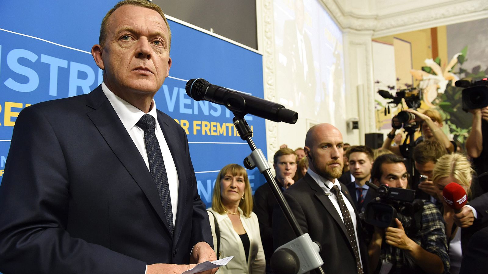 Imagen del líder del Partido Liberal Danés, Lars Løkke Rasmussen, durante la rueda de prensa en Copenhague tras las elecciones