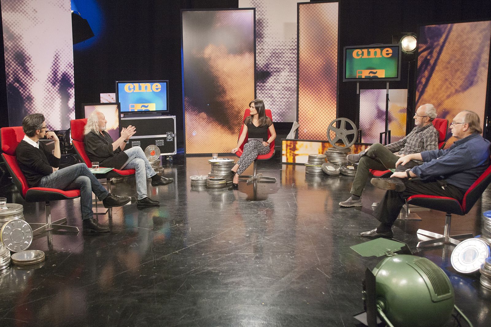 coloquio-montxo-armendariz