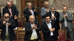 El Parlamento griego aprueba el referéndum sobre la propuesta de rescate de los acreedores