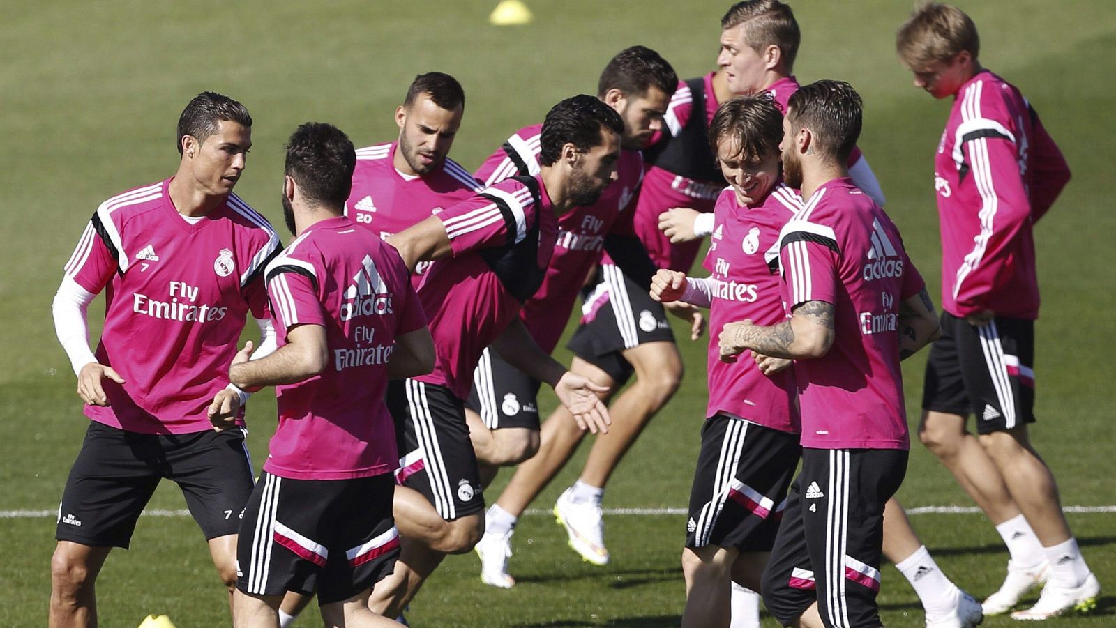 Imagen de un entrenamiento de la pasada temporada del Real Madrid / EFE