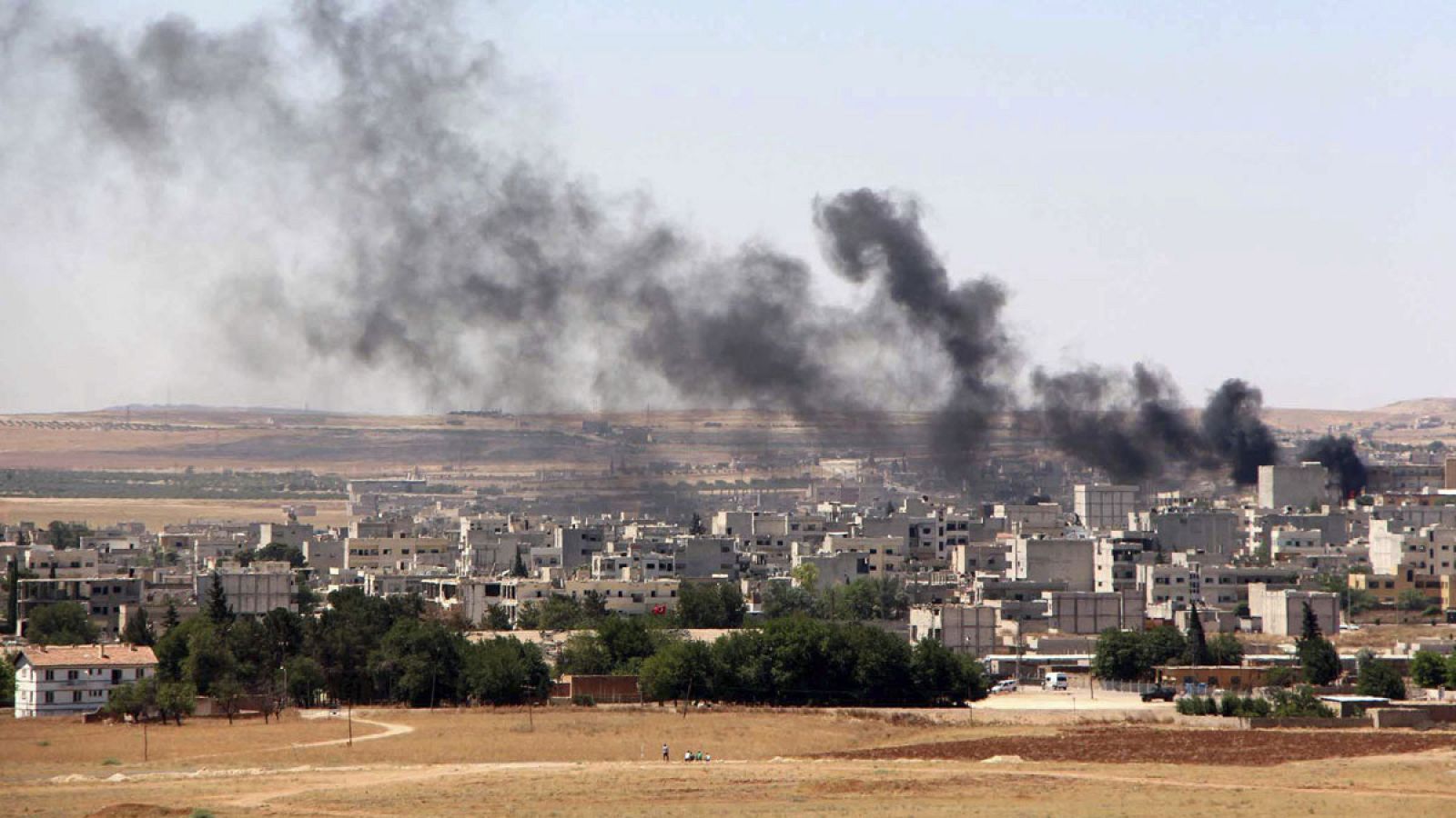 Nuevo ataque contra el enclave turco de Kobani (Siria) del grupo terrorista Estado Islámico (EI)