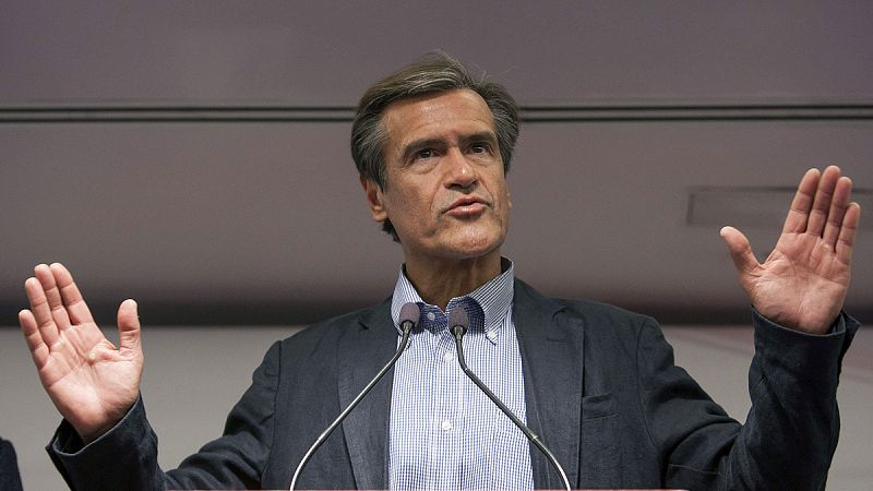 El fiscal pide el sobreseimiento de la causa contra López Aguilar por malos tratos