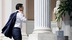 Tsipras dice que ha "luchado hasta el final" y que el tercer rescate "permitirá a Grecia recuperarse"