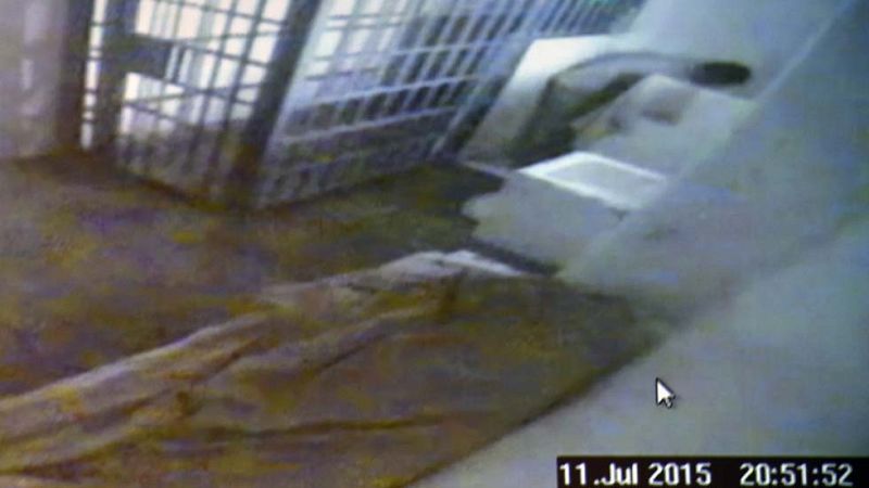 Una grabación muestra los instantes previos a la fuga del "Chapo" Guzmán